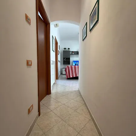 Apartment Primula House By Ml White House Genoa